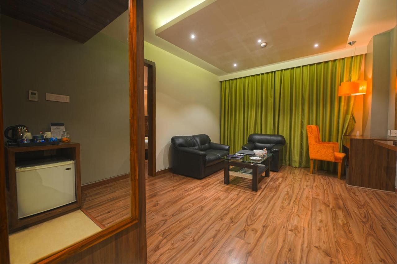 فيلا Cygnett Park Meghna Bongaigaon المظهر الخارجي الصورة